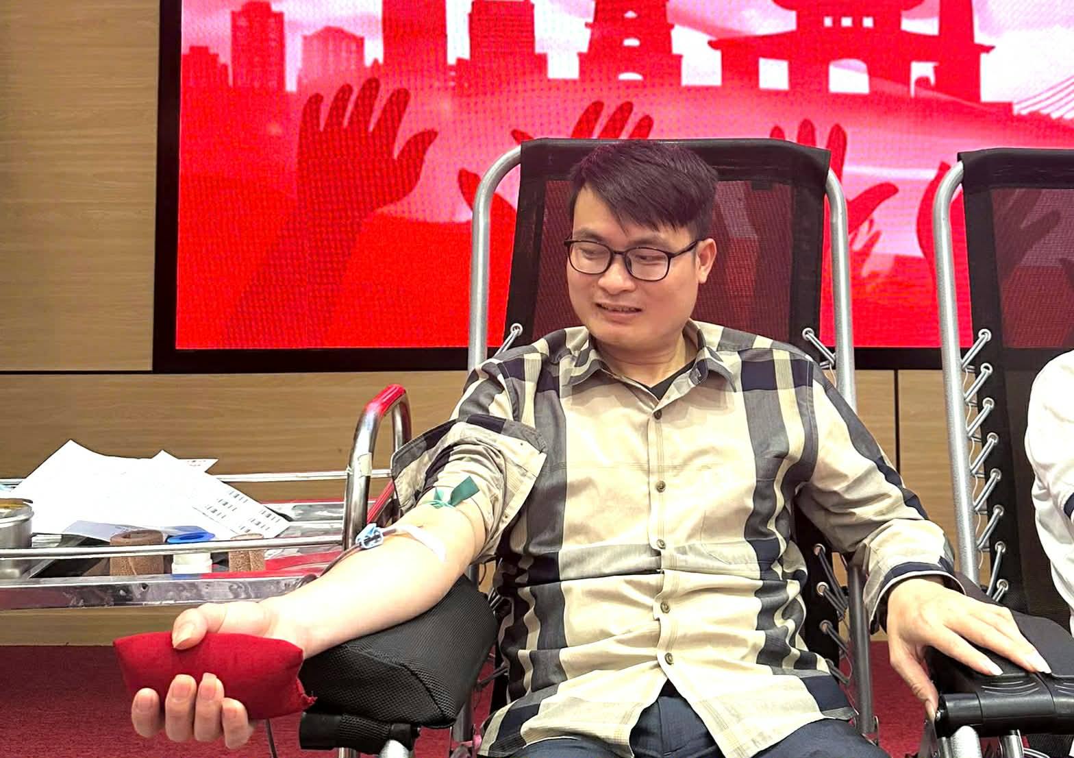 anh tin bai